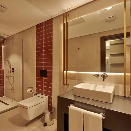 çırağan Bosphorus 4*