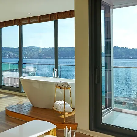 çırağan Bosphorus 4*