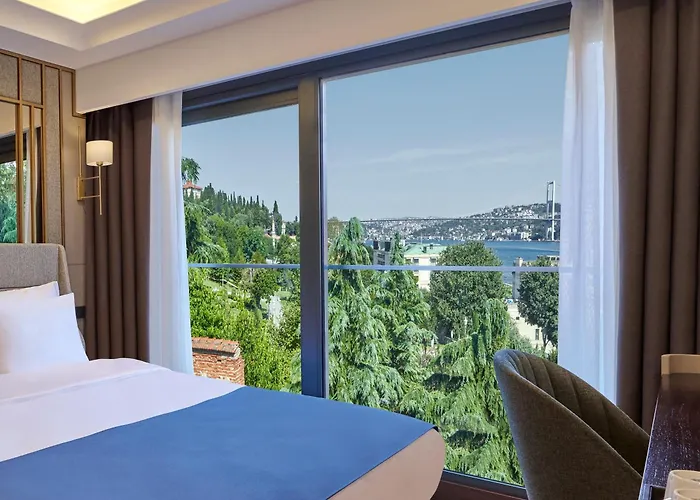 Ciragan Bosphorus 伊斯坦布尔