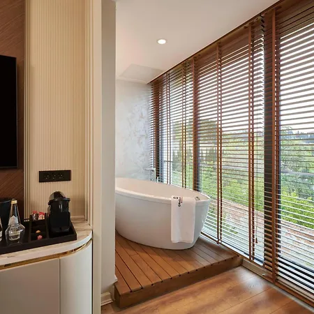 Ciragan Bosphorus Hotell 4*