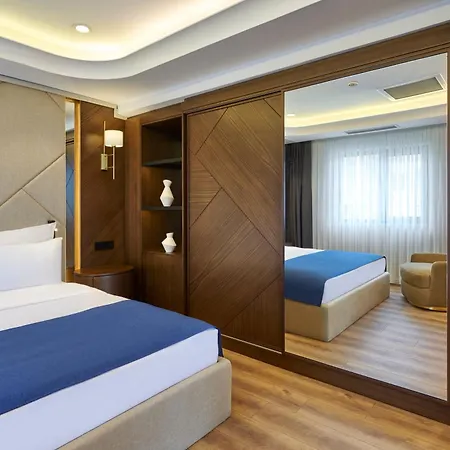 Ciragan Bosphorus Szálloda