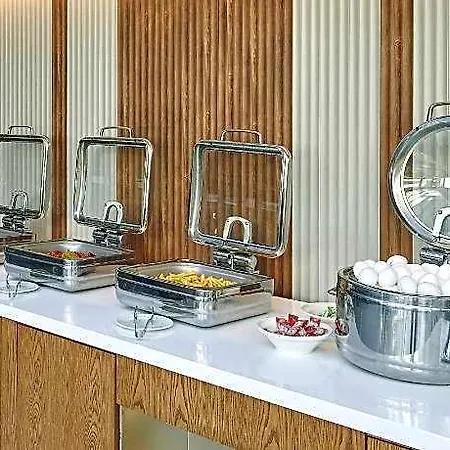 Ciragan Bosphorus 4*