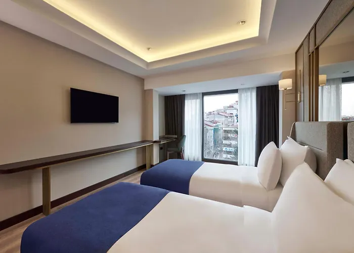 Ciragan Bosphorus Istanboel