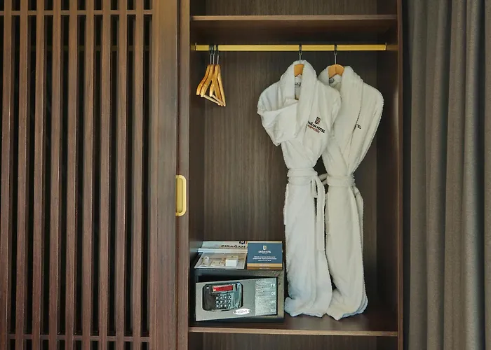 Ciragan Bosphorus Hotel 4*