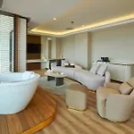Ciragan Bosphorus 4*