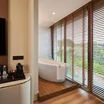 çırağan Bosphorus Hotel 4*