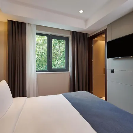 Ciragan Bosphorus 4* 이스탄불