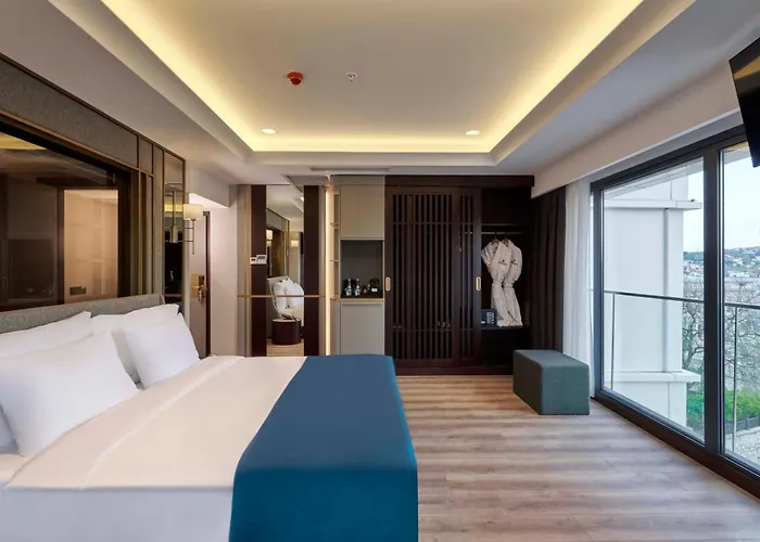 Ciragan Bosphorus Hotel Stambuł