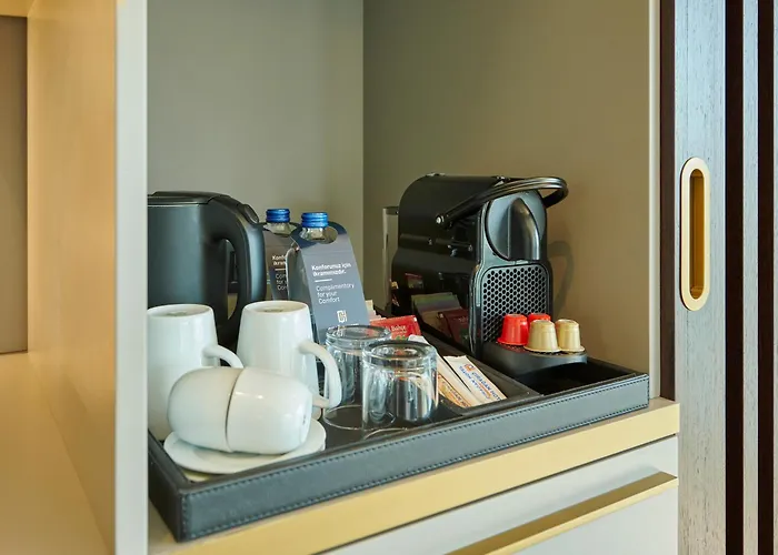 Ciragan Bosphorus 4*